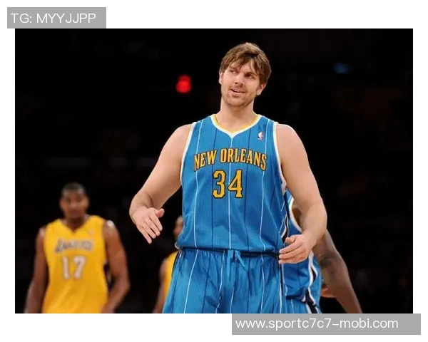 里德强调防守是球队核心特质训练中需不断磨练以赛场表现为目标 里德强调防守是球队核心特质训练中需不断磨练以赛场表现为目标